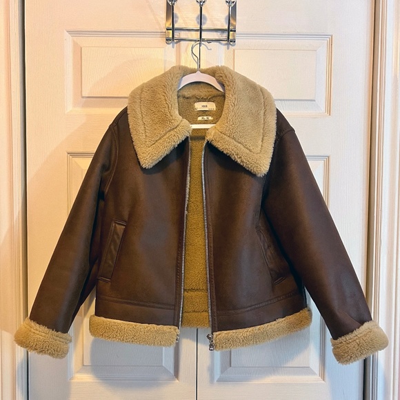 Mango Shearling Collar Jacket – WORN ONCE - Picture 5 of 7